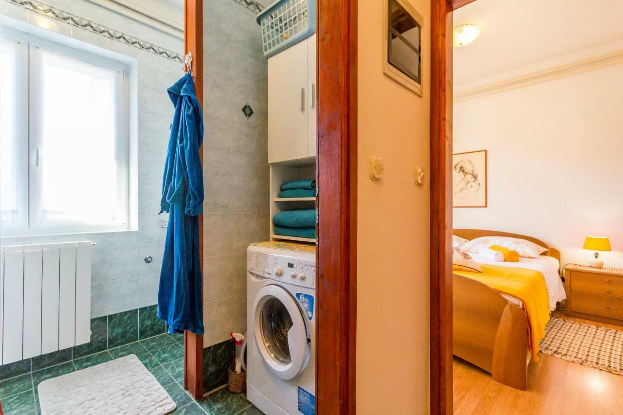 Apartment Lori Fazana Bagian luar foto
